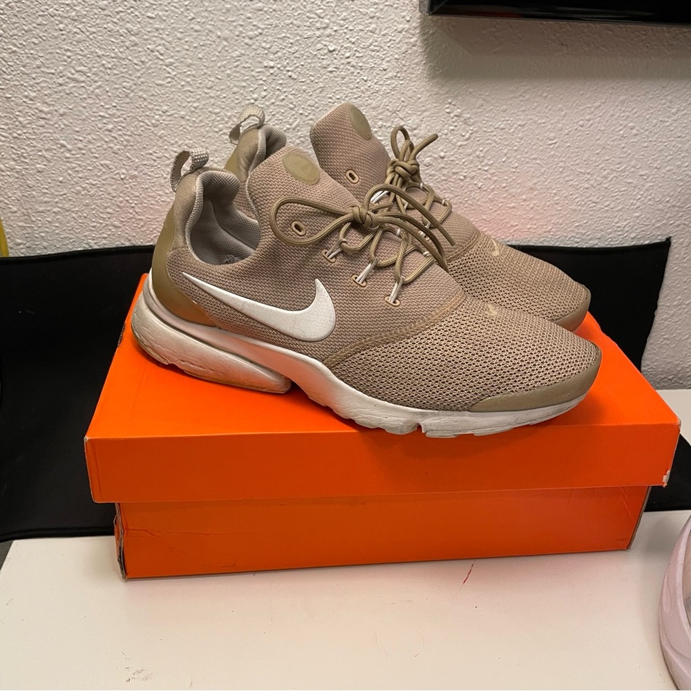 Womens Nike Joyride Run Sneakers